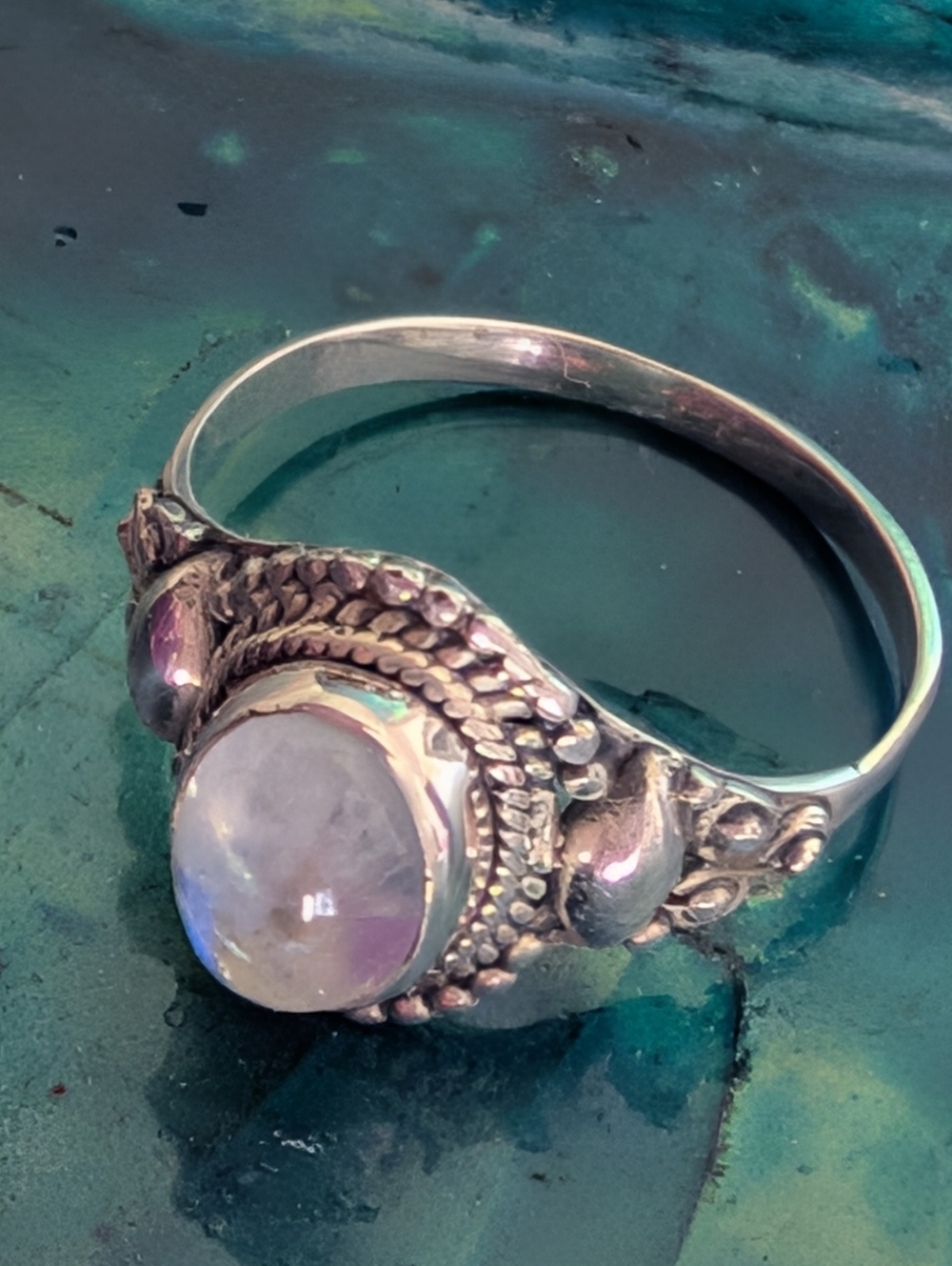 🆕 Sterling Silver Rainbow Moonstone Ring with Blue Flash Size 7 - Picture 2 of 8